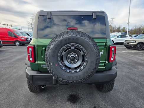 New 2025 Ford Bronco Outer Banks w/ Sasquatch Package image 4