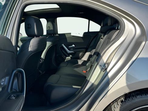 Used 2019 Mercedes-Benz A 220 4MATIC image 21