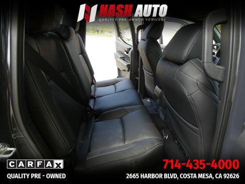 Used 2025 Toyota Tacoma TRD Sport AWD/4WD image 40