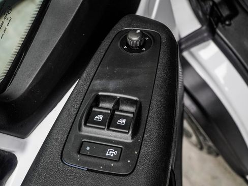 Used 2023 RAM ProMaster 2500 FWD image 39