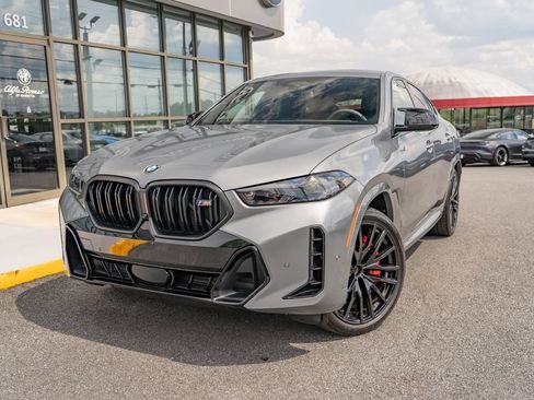 Used 2025 BMW X6 M60i AWD/4WD image 2