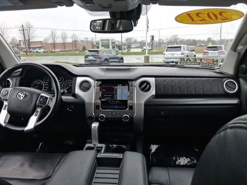 Used 2021 Toyota Tundra Platinum AWD/4WD image 11