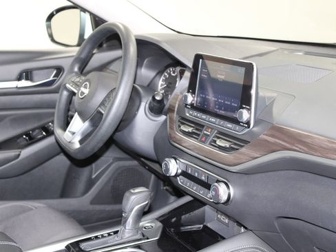 Used 2023 Nissan Altima 2.5 SV image 27