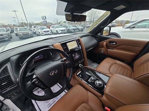 Used 2021 INFINITI QX80 Sensory w/ Cargo Package image 11