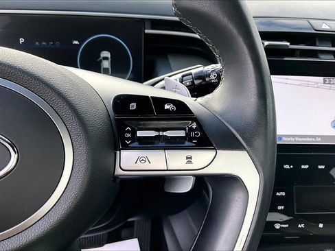 Used 2024 Hyundai Santa Cruz Limited image 13