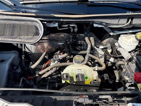 Used 2023 Ford E-Transit Medium Roof RWD image 32