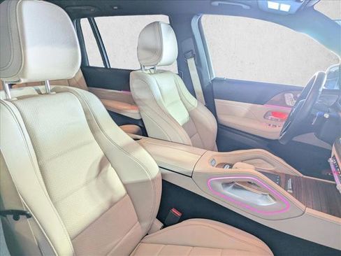 Certified 2024 Mercedes-Benz GLS 450 4MATIC image 22