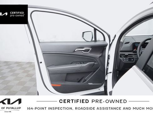 Certified 2026 Kia Sportage EX w/ EX Panoramic Sunroof Package AWD/4WD image 10