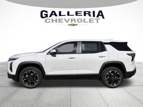 New 2026 Chevrolet Equinox LT w/ LPO, Floor Liner Package FWD image 4