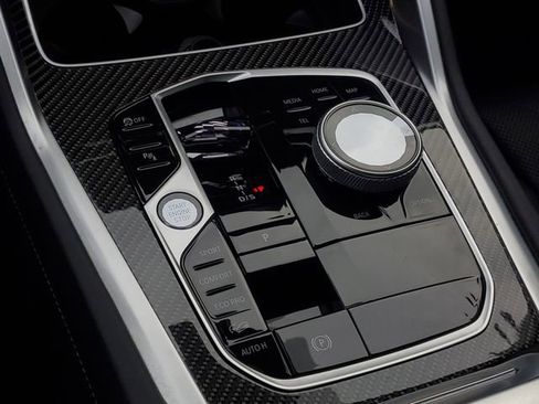 Used 2025 BMW X6 M60i w/ Executive Package image 36