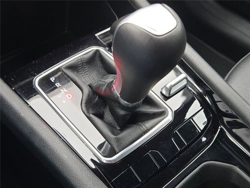 Used 2025 Jeep Compass Limited AWD/4WD image 21
