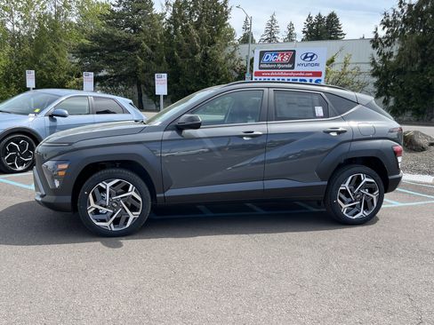 New 2026 Hyundai Kona SEL Premium AWD/4WD image 2