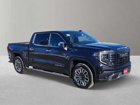 Used 2023 GMC Sierra 1500 Denali Ultimate image 2