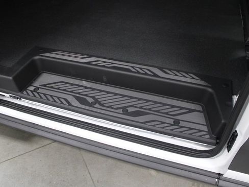 New 2026 Ford Transit 250 148 Medium Roof w/ Load Area Protection Package RWD image 26