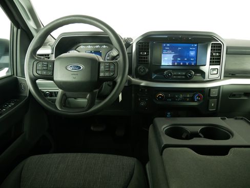 Certified 2022 Ford F150 XLT w/ XTR Package image 21