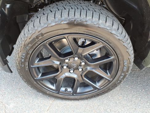 New 2027 RAM 1500 Laramie w/ Night Edition AWD/4WD image 11