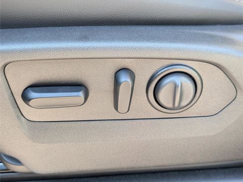 Certified 2020 Chevrolet Silverado 1500 RST w/ Rally Edition image 20