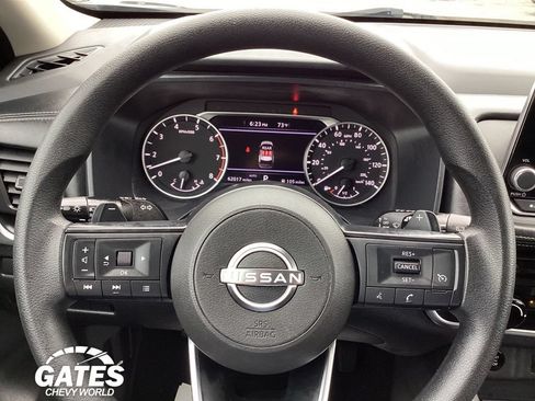 Used 2024 Nissan Rogue S AWD/4WD image 23