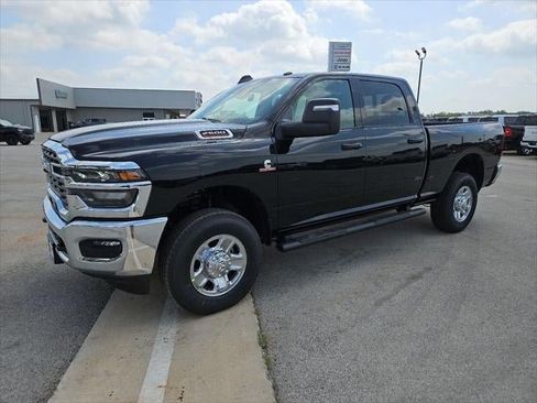 New 2026 RAM 2500 Tradesman AWD/4WD image 32
