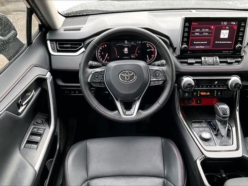 Used 2022 Toyota RAV4 TRD Off-Road image 10