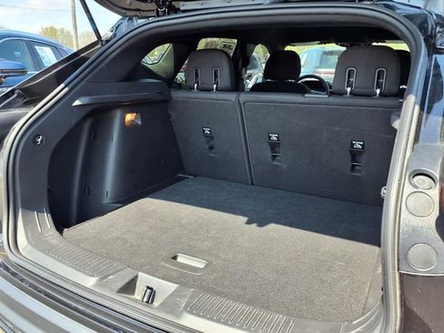 Used 2024 Chevrolet Trax RS w/ Driver Confidence Package FWD image 20