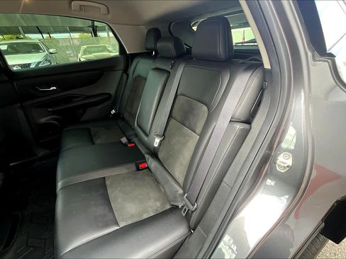 Used 2023 Nissan Ariya FWD image 18