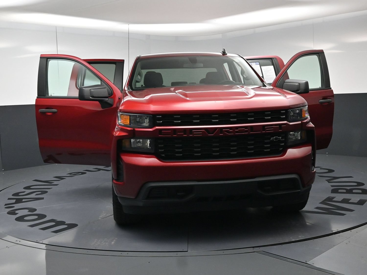 Used 2020 Chevrolet Silverado 1500 Custom w/ Custom Value Package AWD/4WD image 22