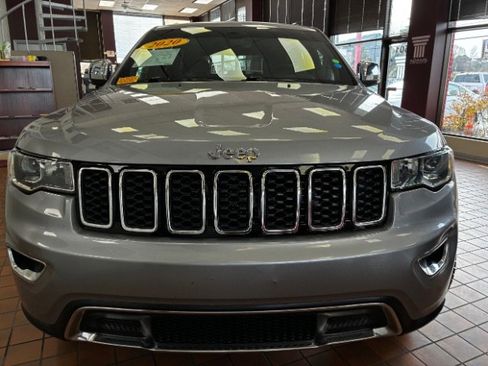 Used 2020 Jeep Grand Cherokee Limited w/ Luxury Group II image 5