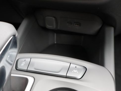 New 2026 Chevrolet Trax RS image 19