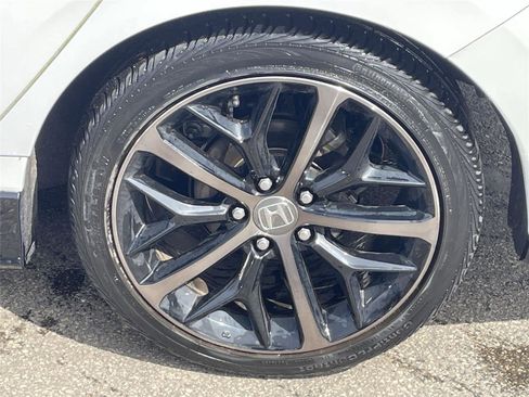 Used 2021 Honda Civic Sport Touring image 9