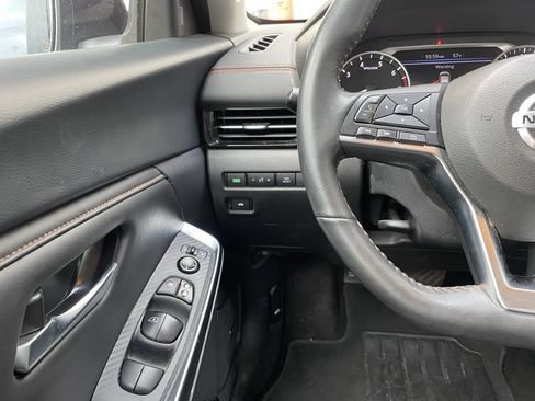 Certified 2023 Nissan Sentra SR w/ SR Premium Package image 12