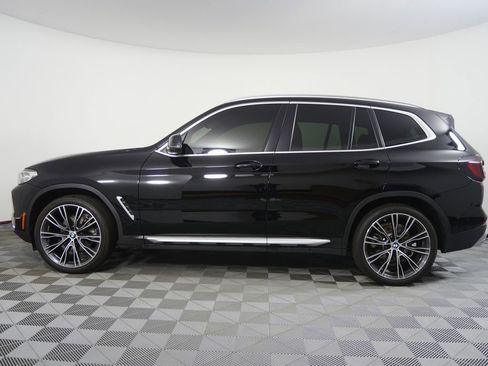 Used 2024 BMW X3 xDrive30i w/ Premium Package image 6