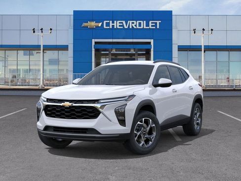New 2026 Chevrolet Trax LT image 6