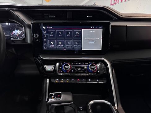 Used 2023 GMC Sierra 1500 Denali w/ Denali Reserve Package image 17