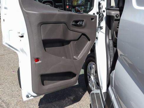 Used 2025 Ford Transit 250 Low Roof w/ Exterior Upgrade Package RWD image 15