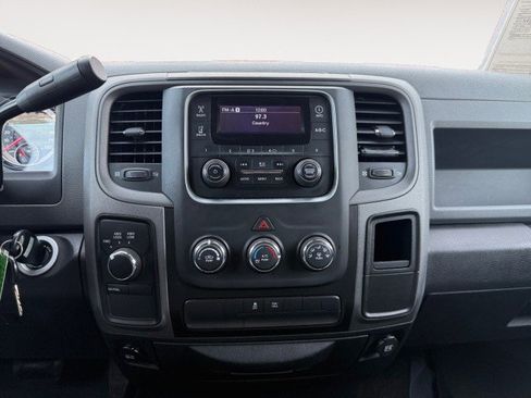 Used 2014 RAM 1500 Express image 6