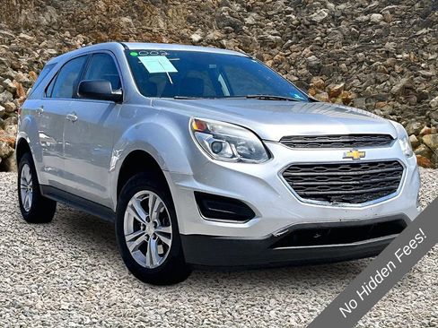 Used 2017 Chevrolet Equinox LS FWD image 8