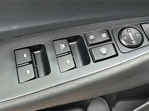 Used 2019 Hyundai Tucson Sport image 10