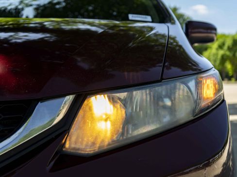 Used 2014 Honda Civic LX image 11
