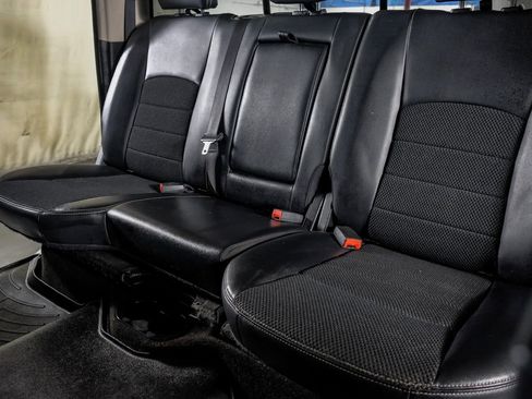 Used 2018 RAM 1500 Lone Star image 30