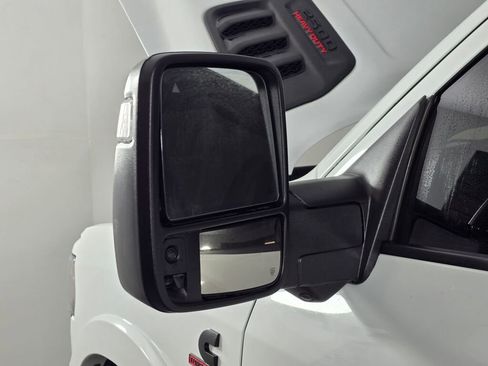 Used 2024 RAM 2500 Limited image 12