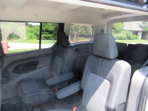 Used 2022 Ford Transit Connect XLT FWD image 33