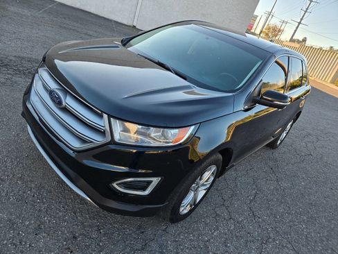 Used 2018 Ford Edge Titanium image 8