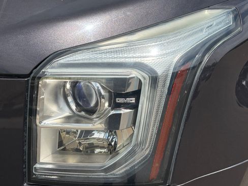 Used 2015 GMC Yukon SLE w/ Convenience Package AWD/4WD image 9