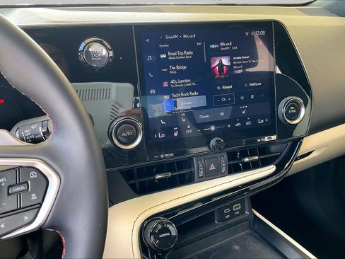 Certified 2024 Lexus NX 250 FWD w/ Cold Area Package image 6