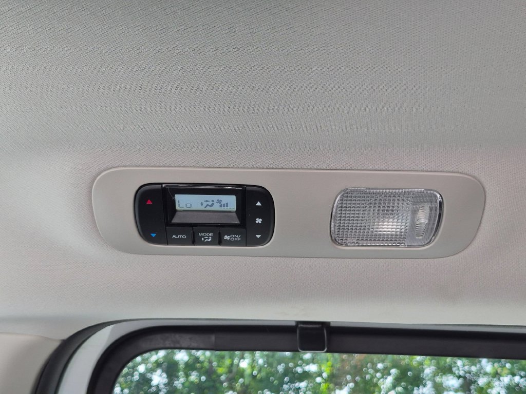 Used 2025 Honda Odyssey Elite image 26