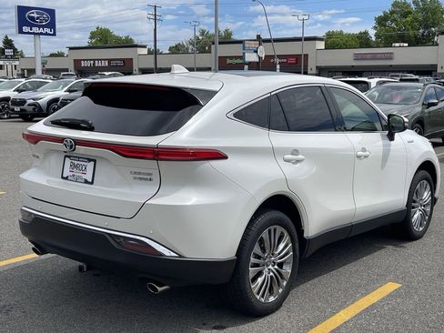 Used 2021 Toyota Venza Limited w/ Advanced Technology Package AWD/4WD image 10