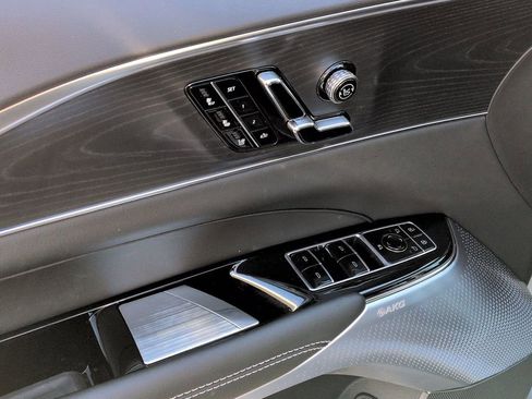 Certified 2026 Cadillac Lyriq Premium Sport image 25