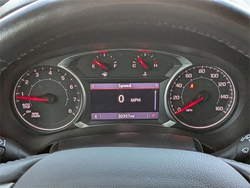 Used 2022 GMC Terrain SLT image 33