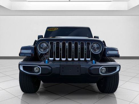 Used 2023 Jeep Wrangler Unlimited Sahara w/ Cold Weather Group AWD/4WD image 8